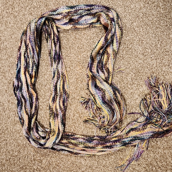 Scarf lot - Picture 6 of 7